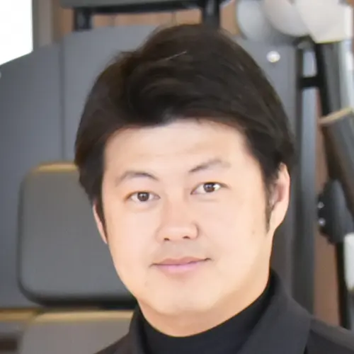 四家 卓也